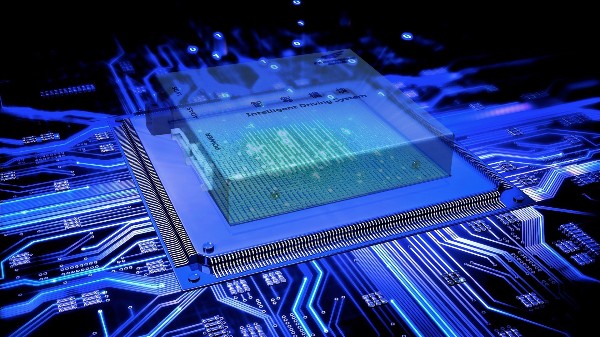 威航科技 引领夜视安全前沿，软硬件研发双轮驱动